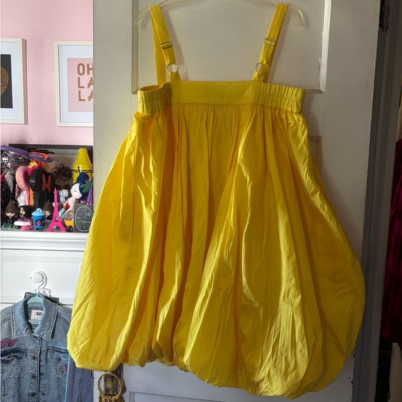 Bloni Square Neck Taffeta Bubble Dress - Picture 15 of 16